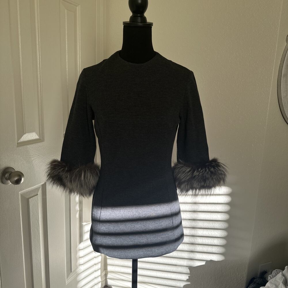 Vintage 1960s Rondo genuine Fox fur trim Cuffs Sweater Small